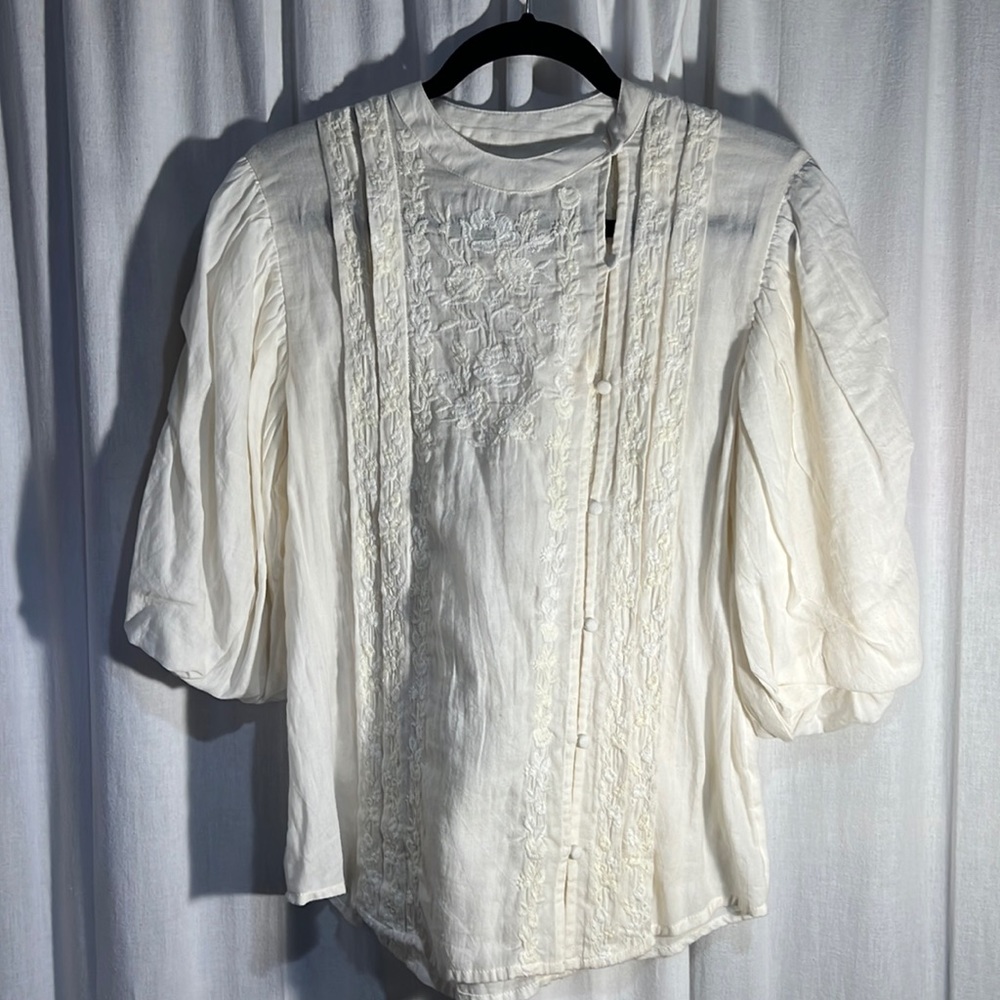 Free People embroidered peasant blouse-puff sleeves-NWOT - Picture 2 of 10
